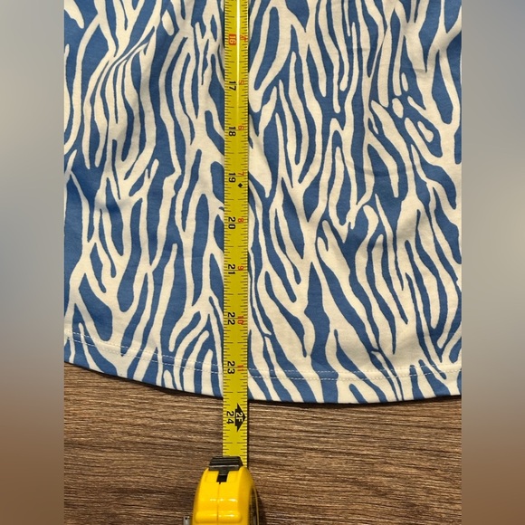 Diane Von Furstenberg Girls 4-5 Short Sleeve Twig Blue Wrap Dress - Picture 7 of 7